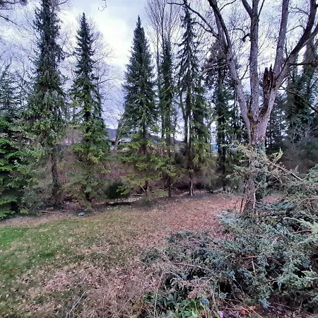 公寓 Countryside In With Garden
